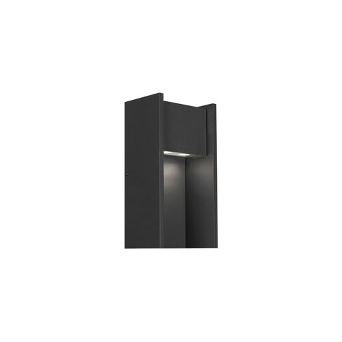 Zur LED Outdoor Wall Lantern – Visual Comfort Modern