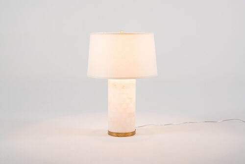 Newcomb Table Lamp – Visual Comfort Signature