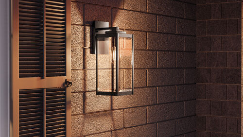 Westover One Light Outdoor Wall Lantern – Quoizel