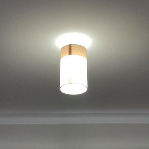 Akira Batten Fix in Black/Oak, White/Chrome, White/Copper or White/Oak – Telbix Lighting